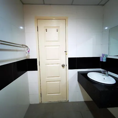 Mansion One Comfylux Homestay George Town Exterior photo